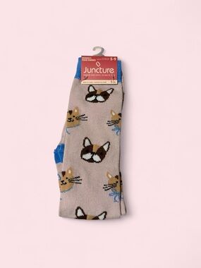 Juncture Women's Beige Cat Print Crew Socks - Blue Accents